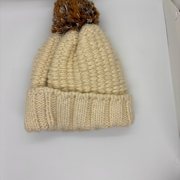 The North Face Cream Knit Pom-Pom Beanie - Picture 3 of 4